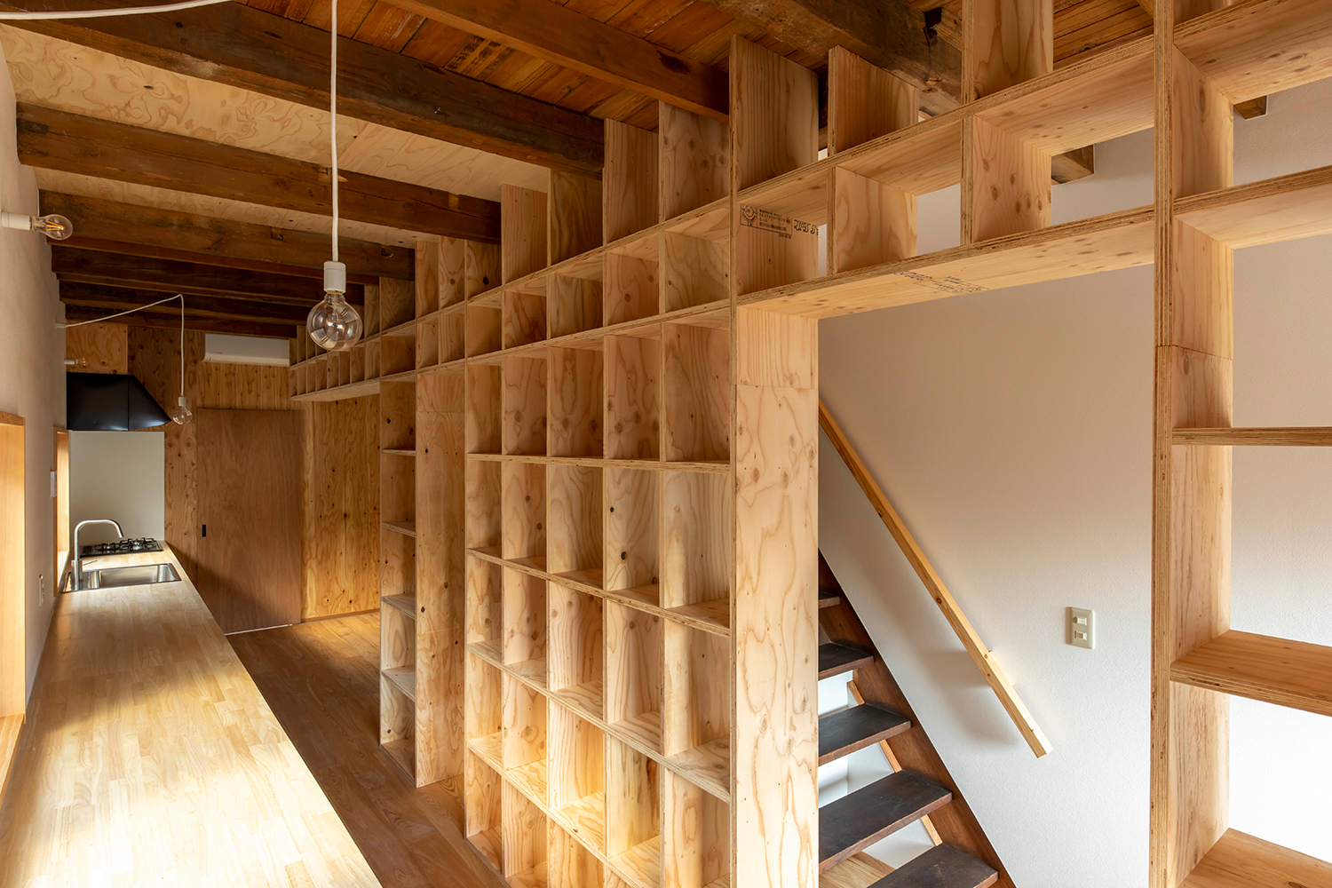 yoshinagaya_021-024_02